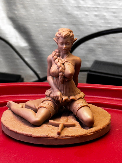 Slave Elf sculpture